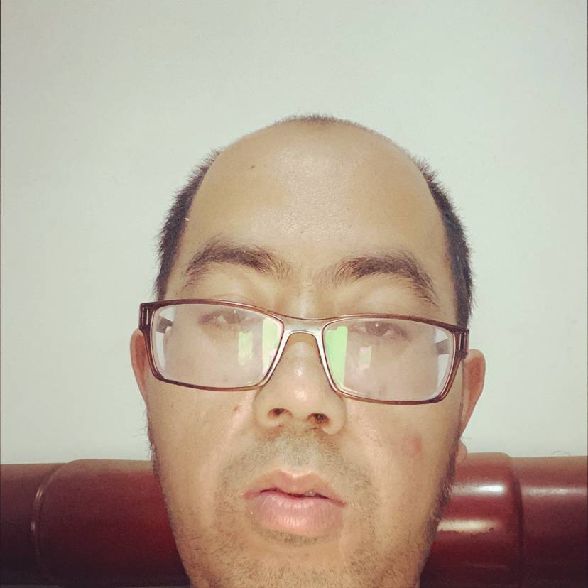 笨笨扯香烟的照片