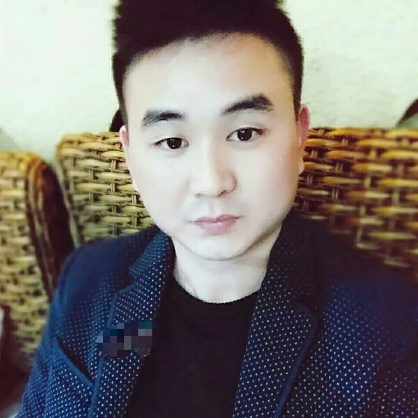 简单H的照片