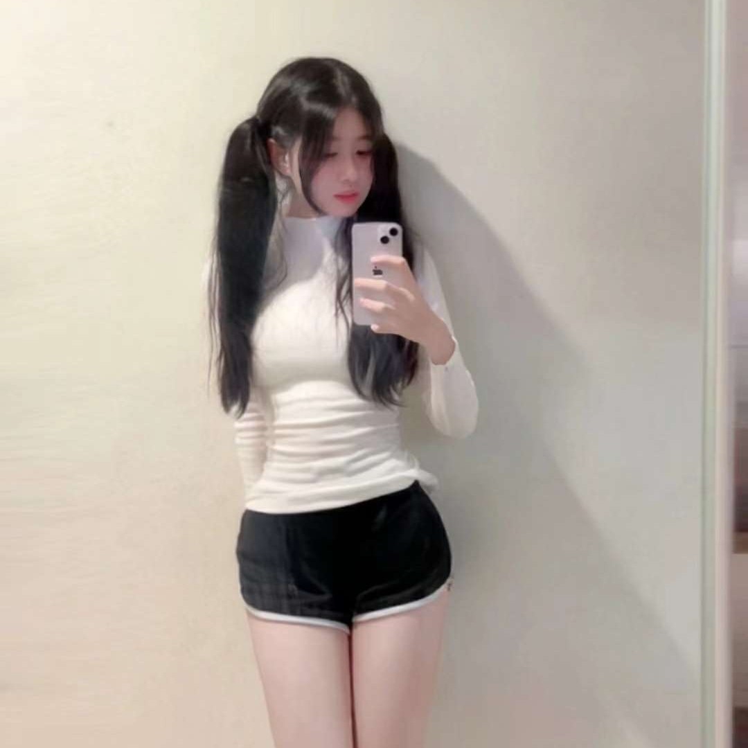 小哥哥乖的照片