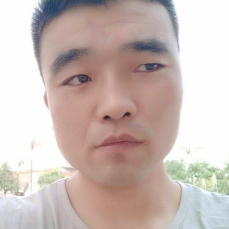 那个小盆友的照片