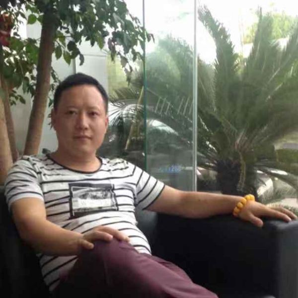 雨落泽出的照片