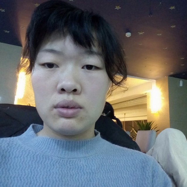可爱漫步紫菜的照片