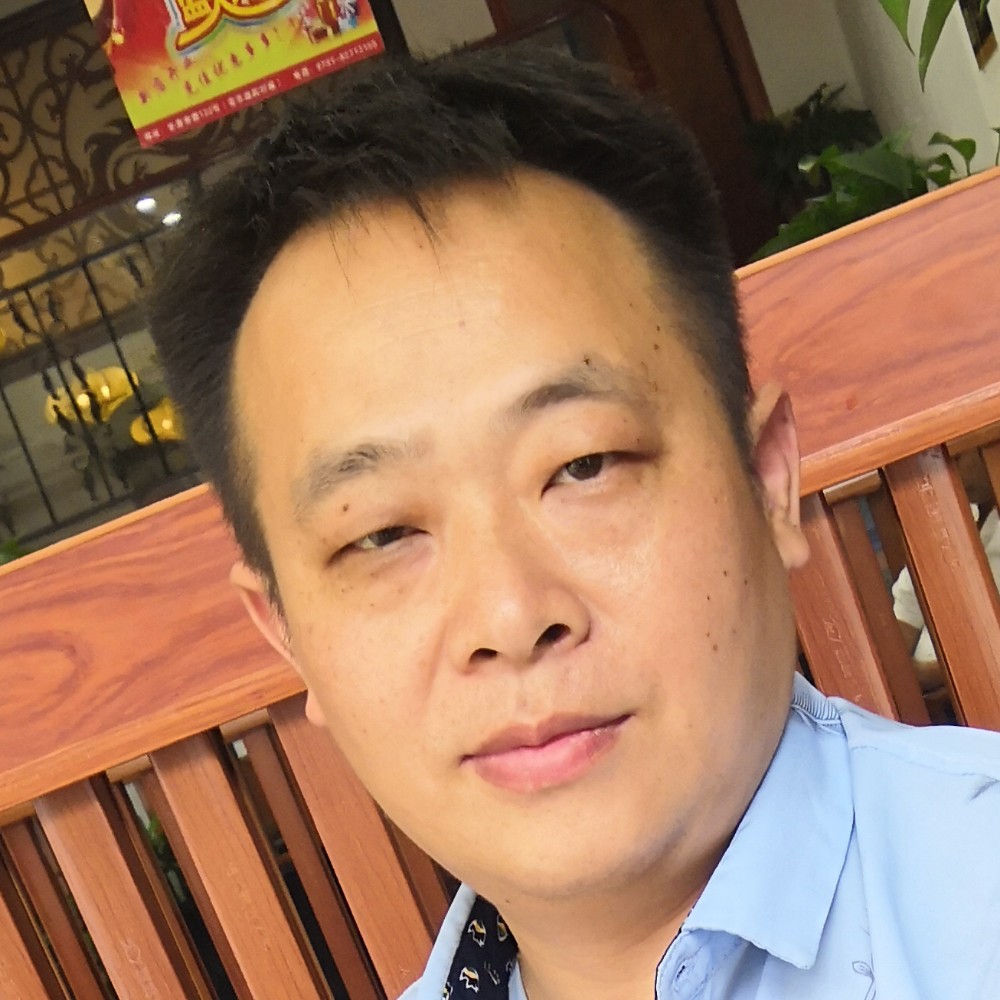 望尘莫及邓意坚的照片