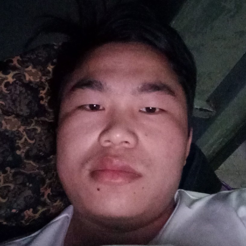 半夏凝眸黯然的照片