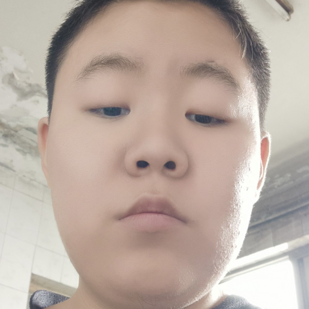 正直漫步暖阳的照片