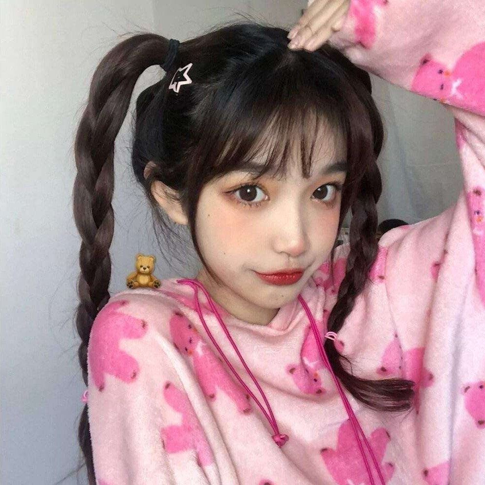 文静放弃唇彩的照片