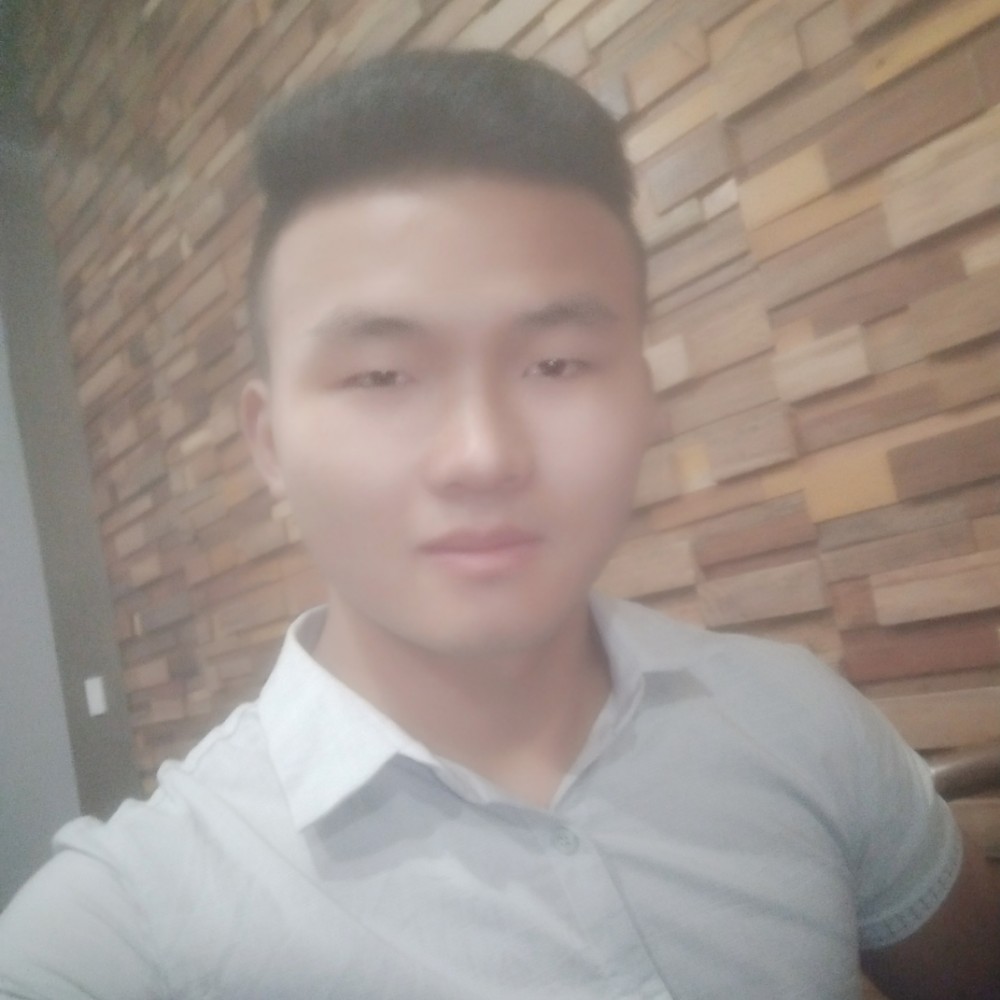 爱能真的照片
