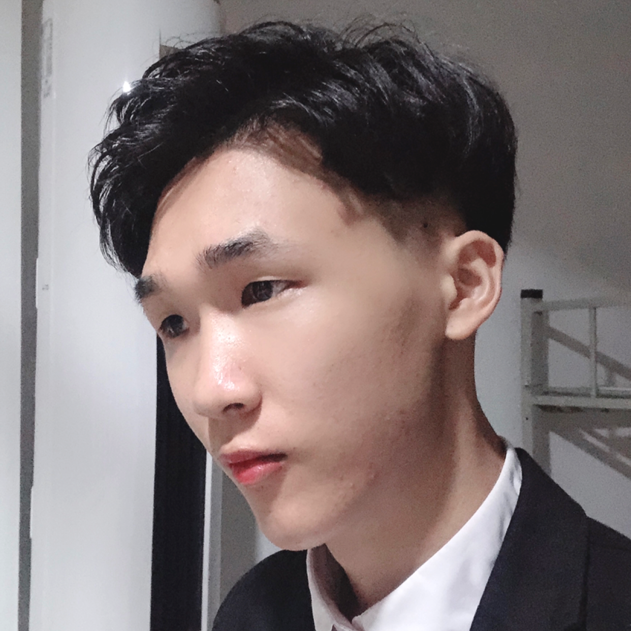 大龄青年就是我的照片