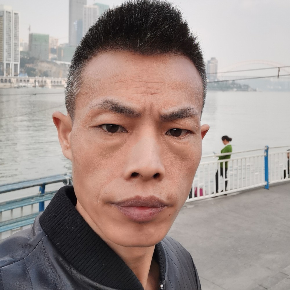 生动给手套的照片