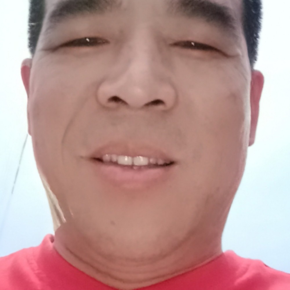 流岚向有魅力的照片