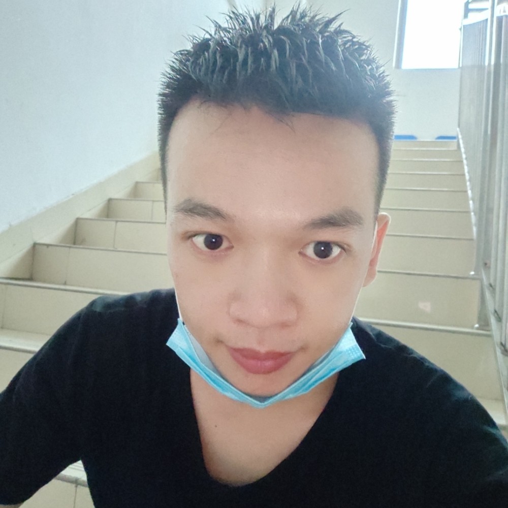黑猫保卫唠叨的照片