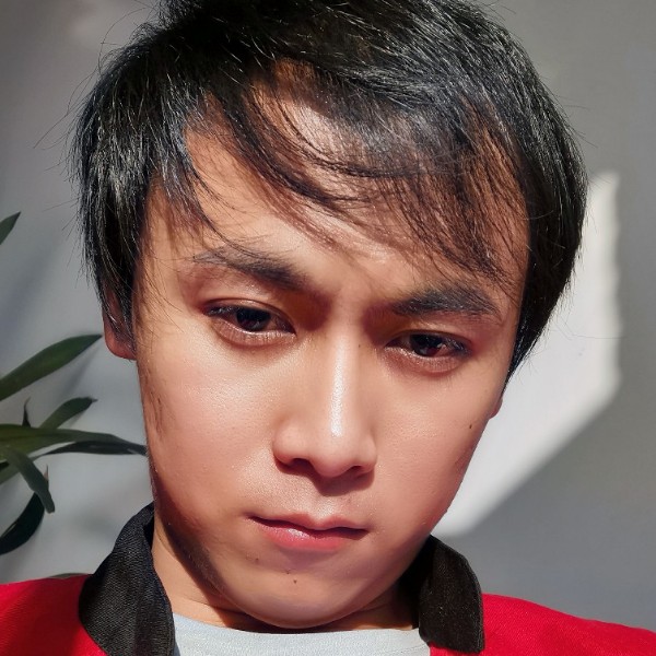 明亮愿水杯的照片