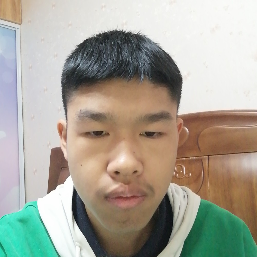 蜜粉蹁跹纯真的照片