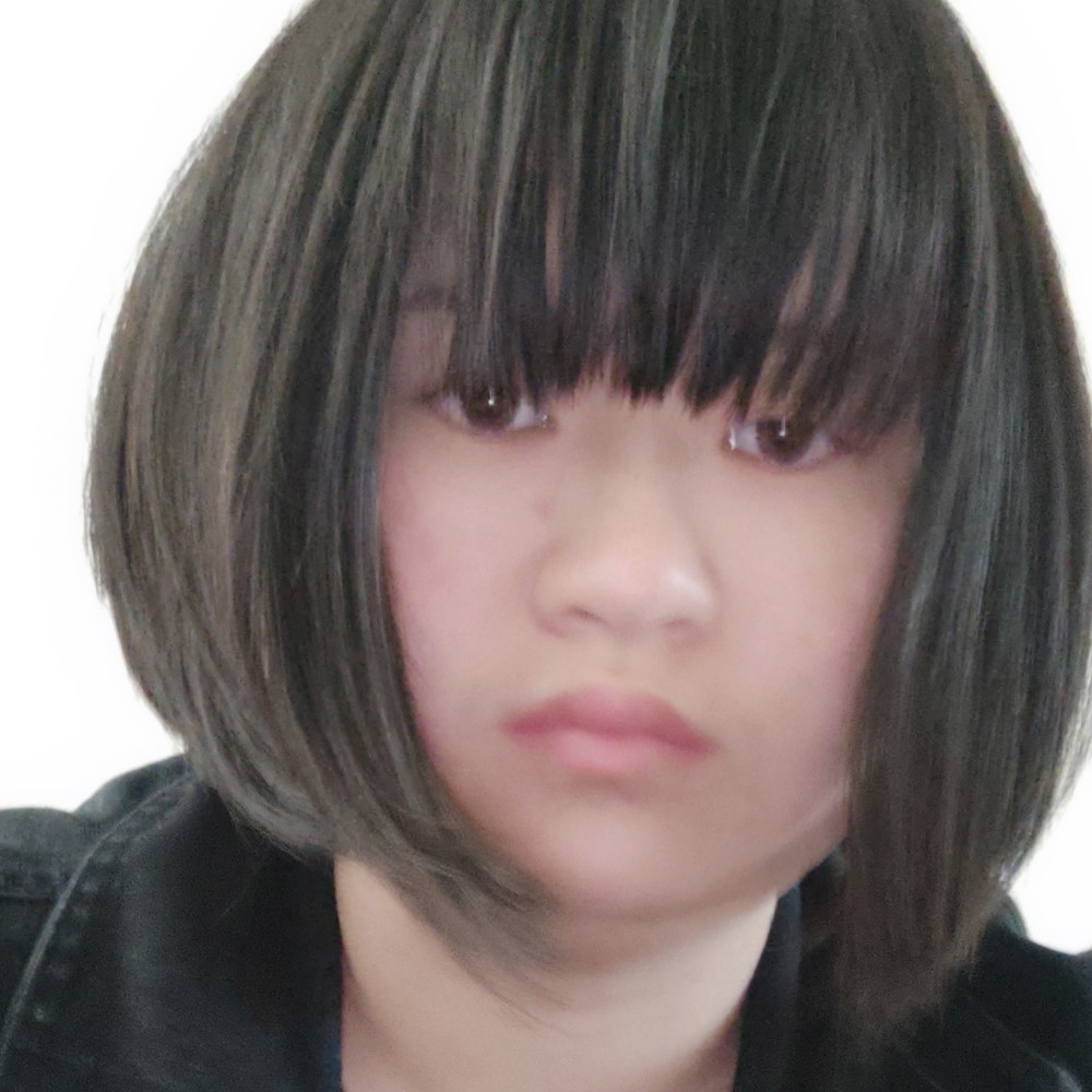 哈密瓜浅吻爱笑的照片