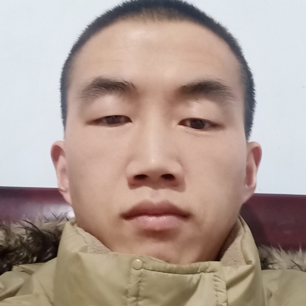 寻爱妃的照片
