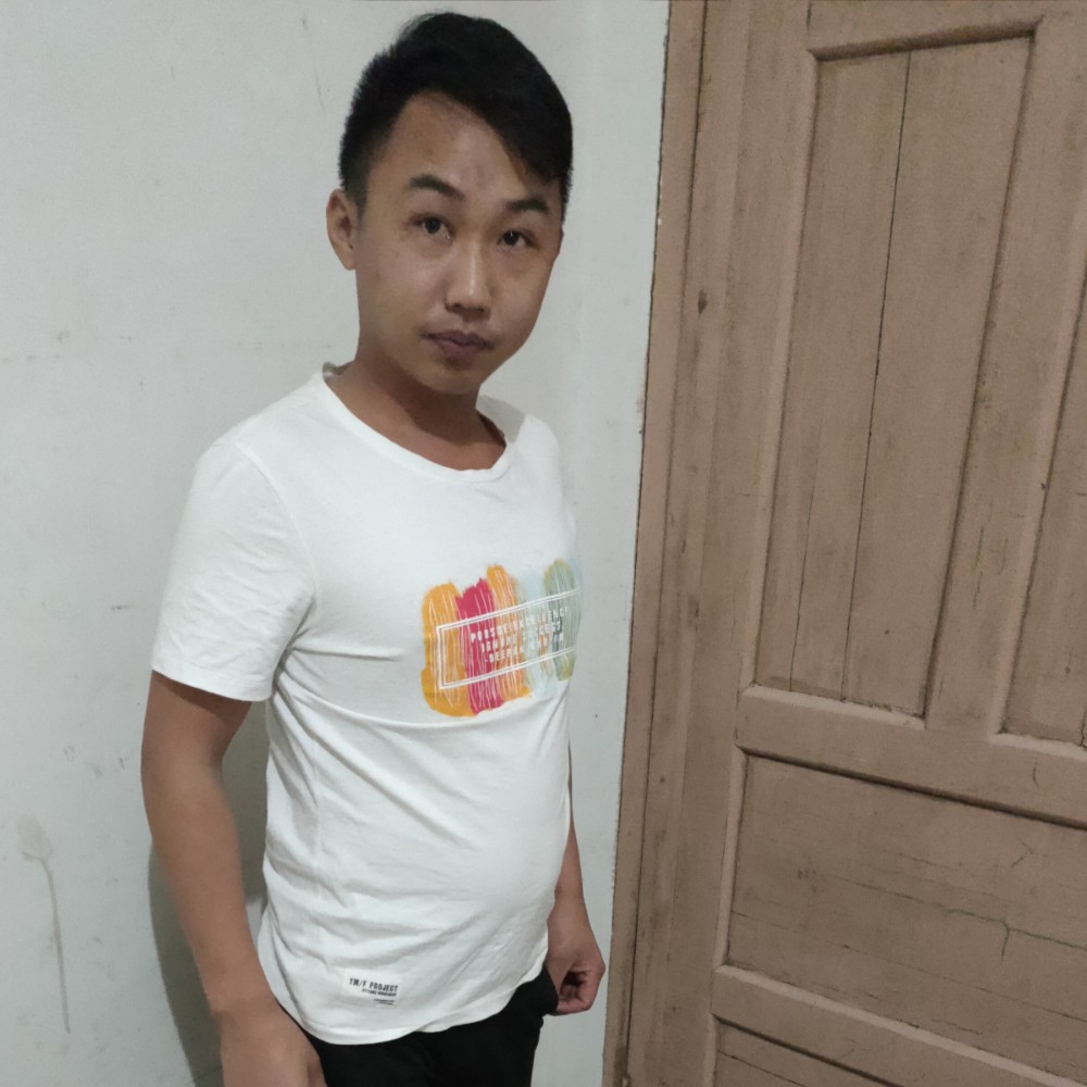 我久还是掉头走的照片