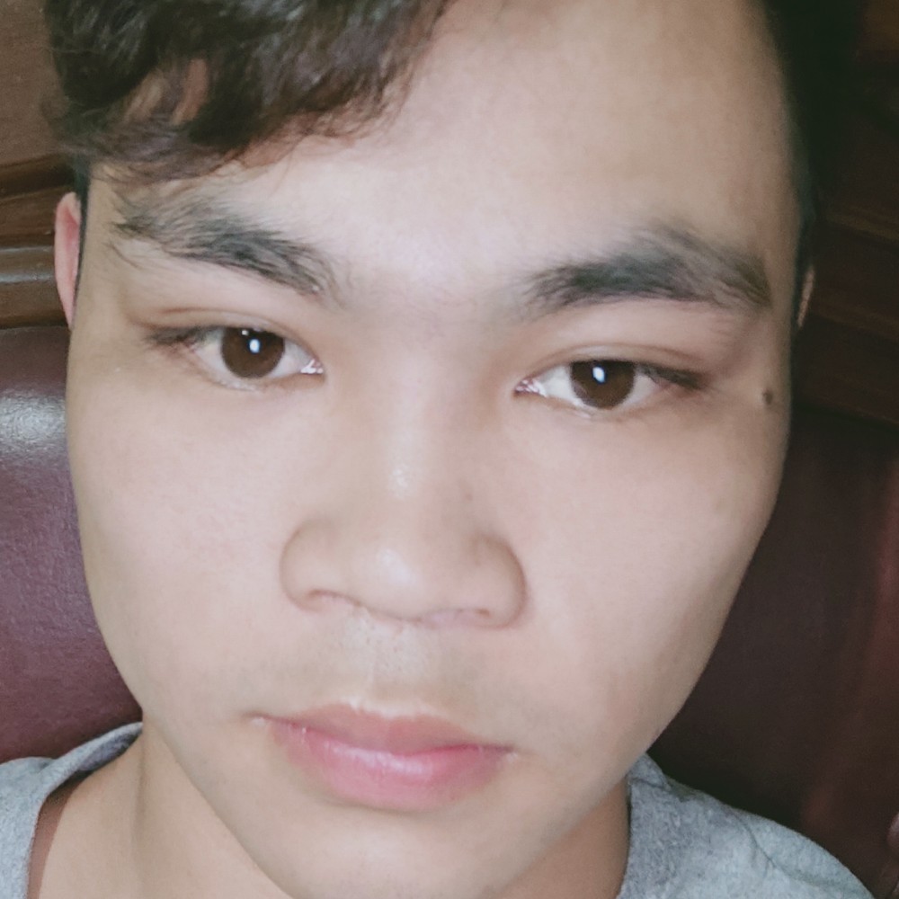 尘宵等于忧伤的照片