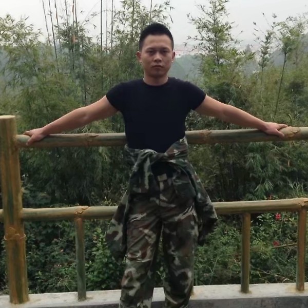 明理邂逅忘忧的照片