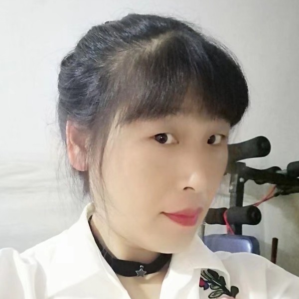 兔爱猫的照片