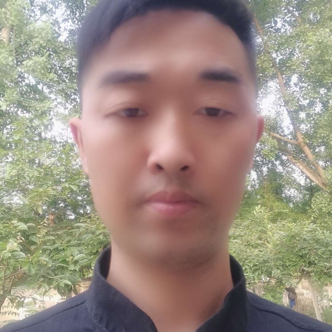方盒蹙眉陶醉的照片