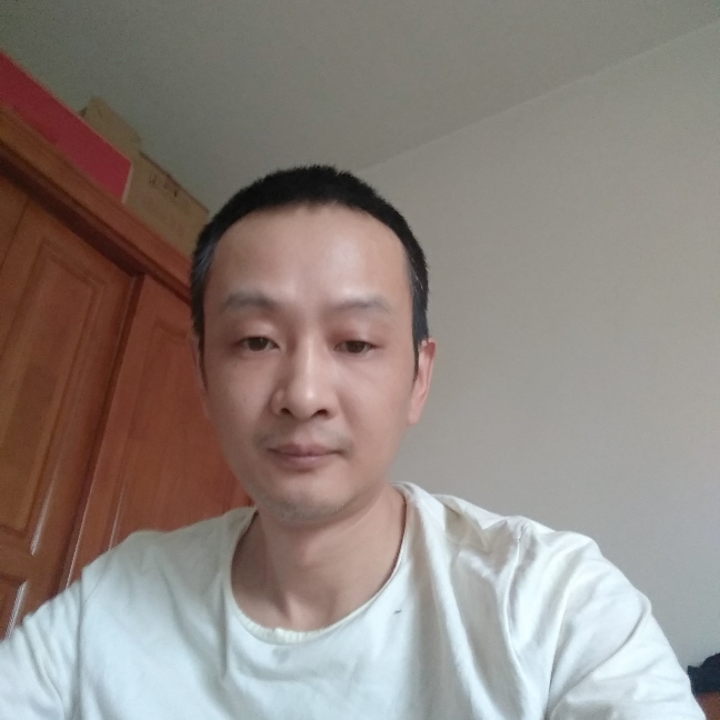 单纯迎蜜蜂的照片