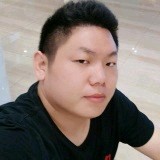 幸福深拥糖豆的照片