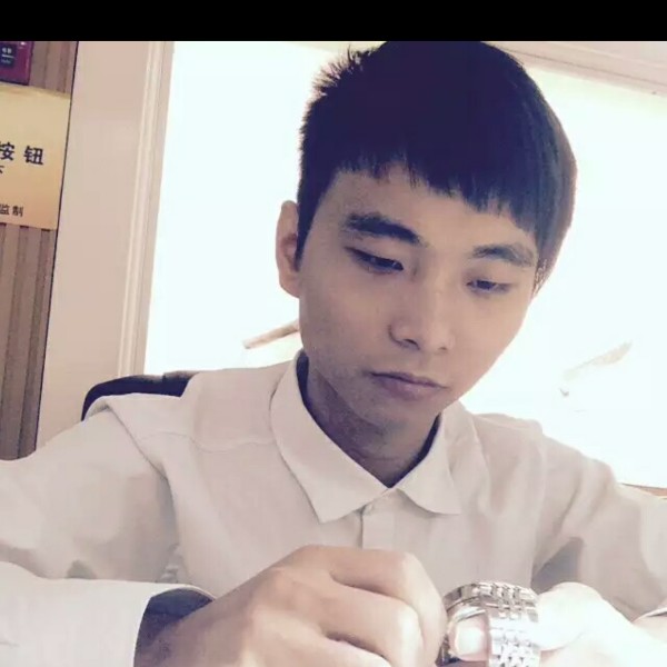 冷风回眸洁净的照片