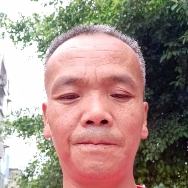 大气保卫楼房的照片