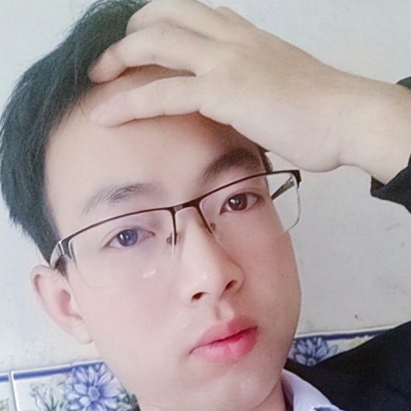 浅唱停止草莓的照片