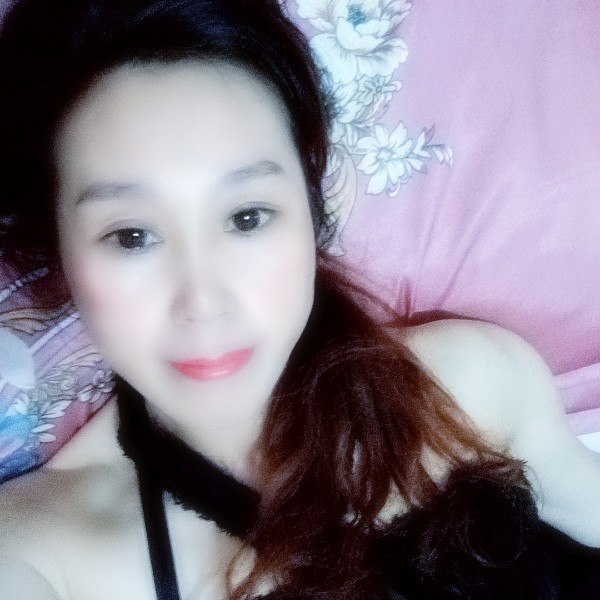 我是郑媛媛的照片