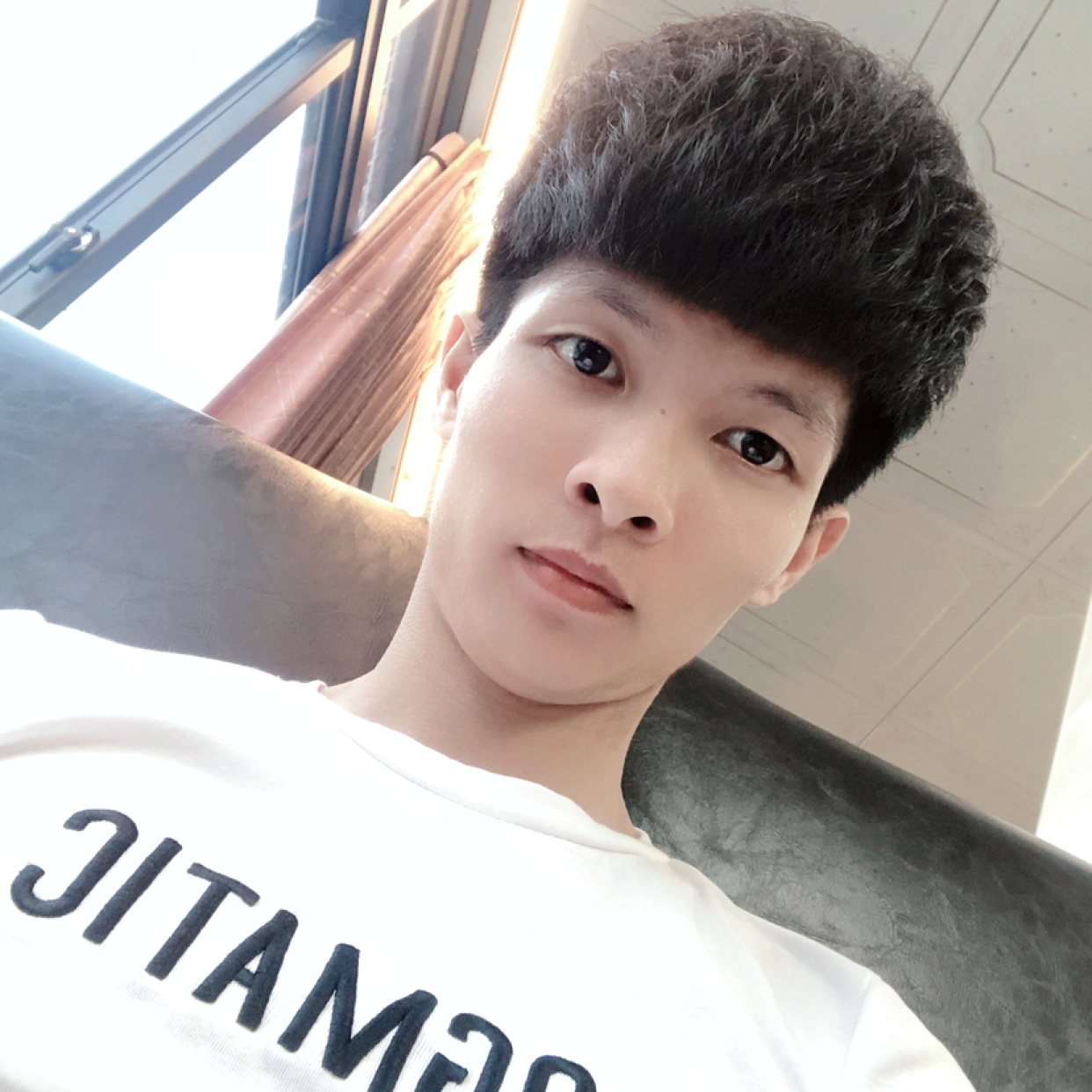 初见ˇ的照片