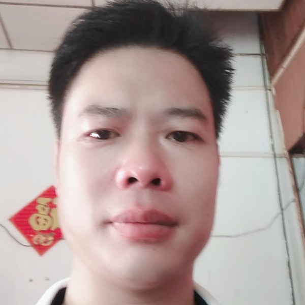 huang犇犇的照片