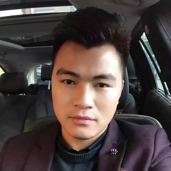 鲤鱼相许烤鸡的照片