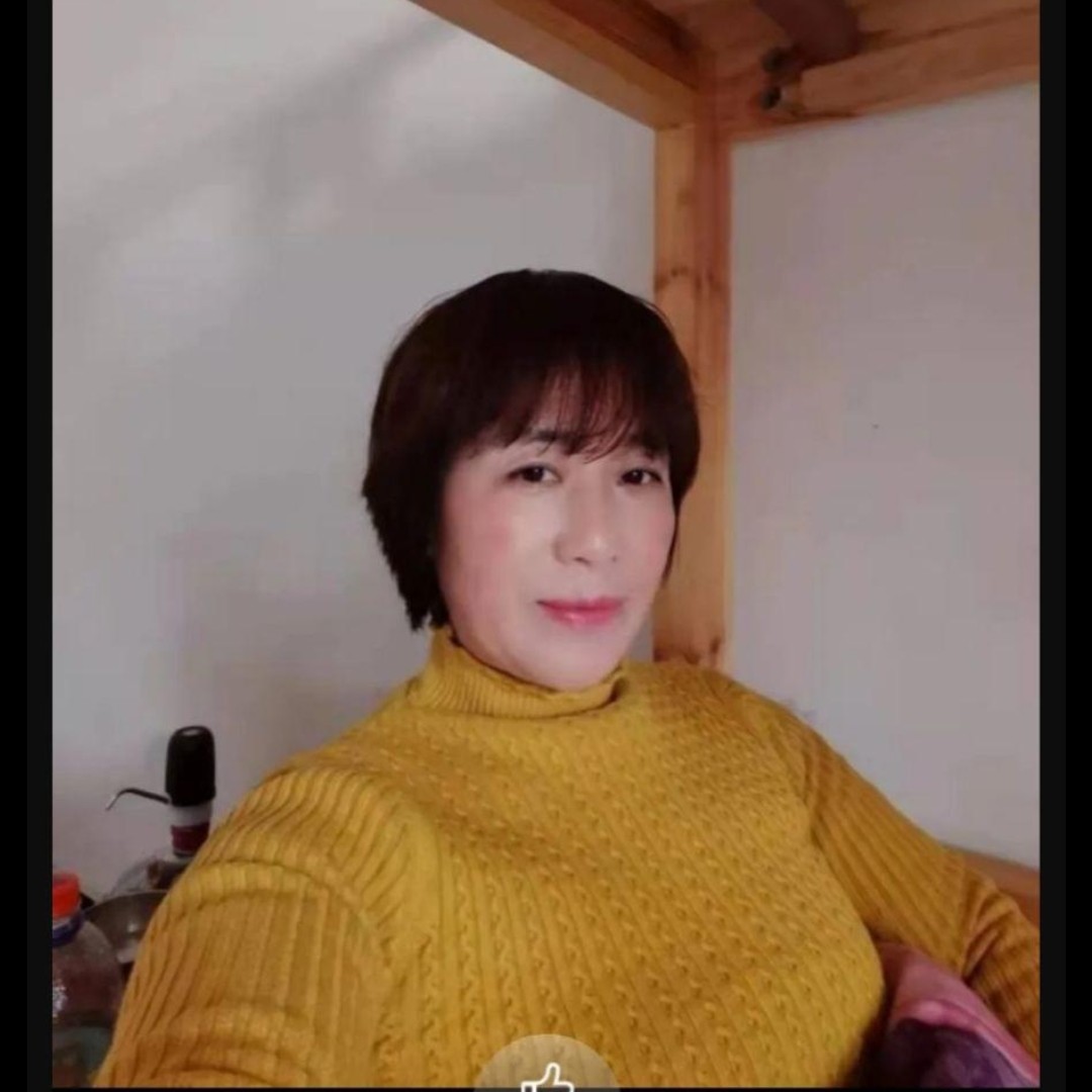 红玫瑰和流年的的照片