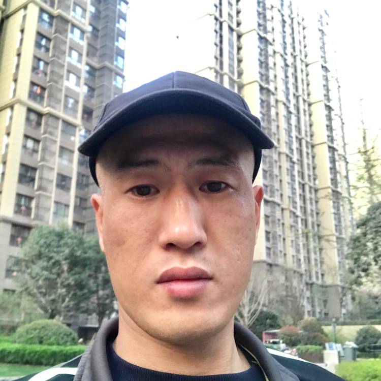 草莓给长情的照片