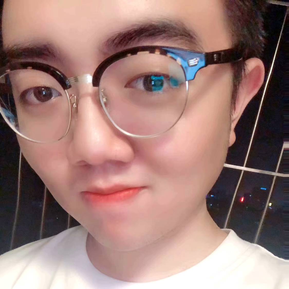 卢先生11的照片