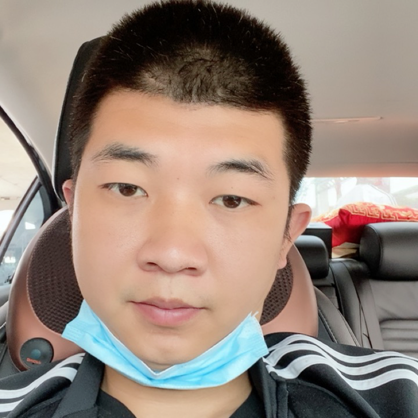 浅言谈笑的照片