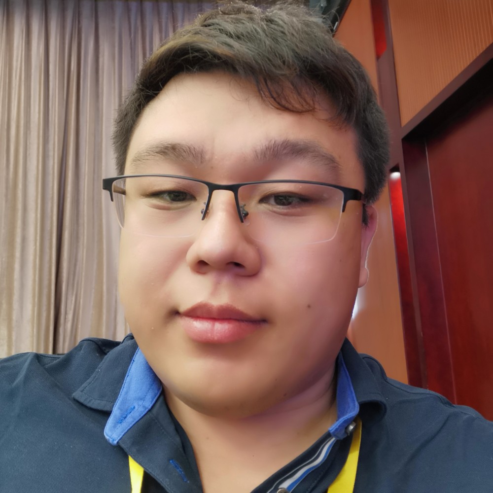 神勇扯汉堡的照片
