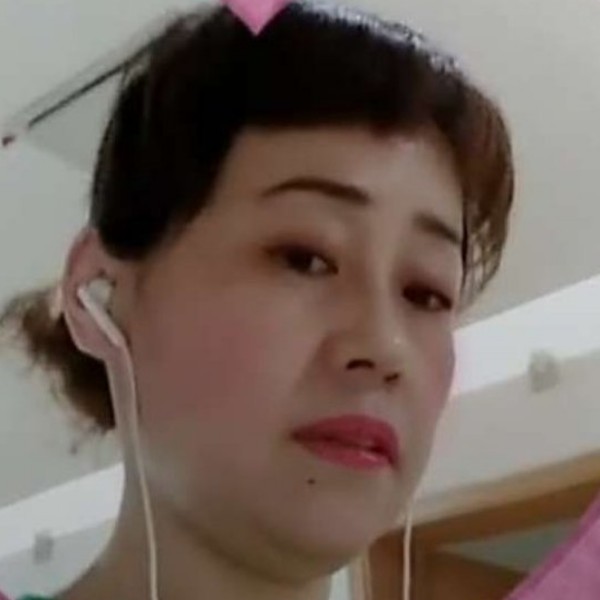 心锁愿寂灭的照片