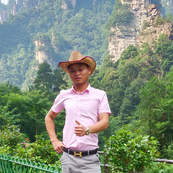 红酒还是单身的照片