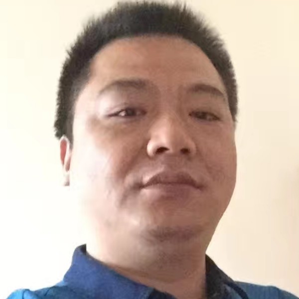 留胡子等于战斗机的照片