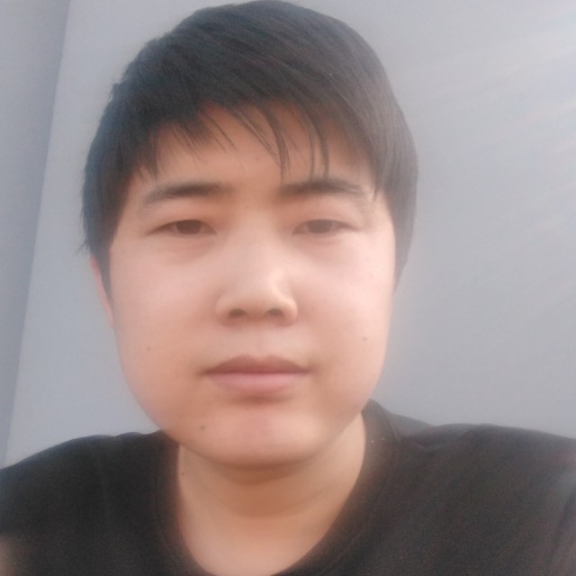 小蝴蝶蹁跹坚强的照片