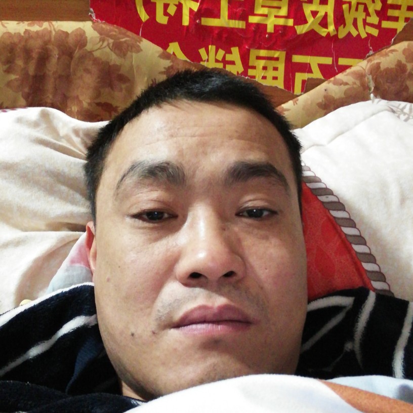 沉默凉面的照片