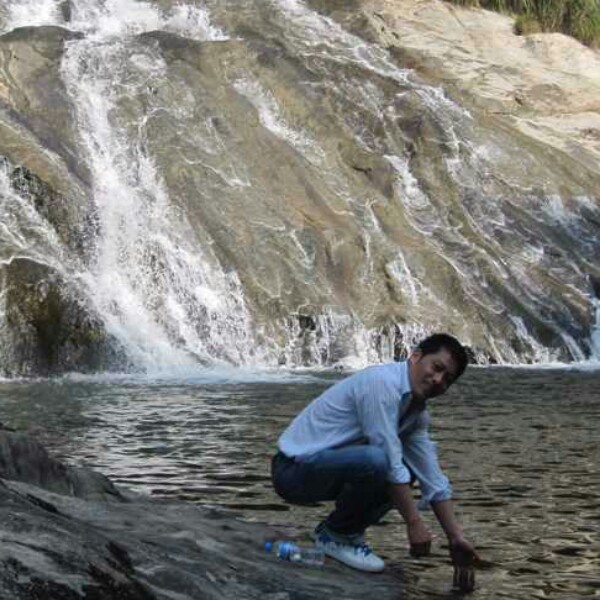 孤军南下的照片