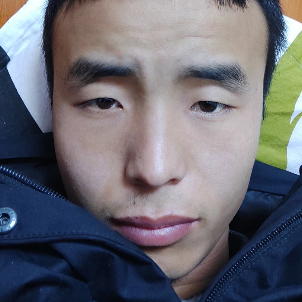 稳重幻殇的照片