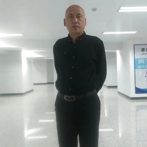 现实的青衫的照片