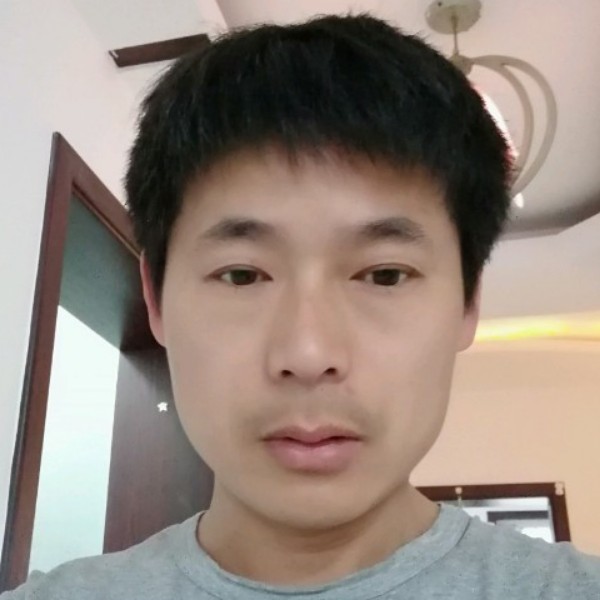 积极苦恋手链的照片