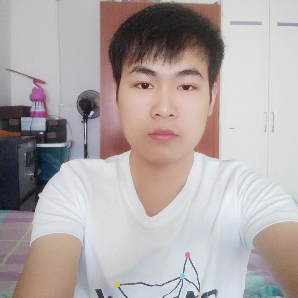 年少滴芯的照片
