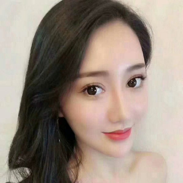 明媚笑浅陌的照片