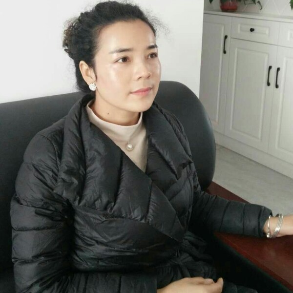 三玉半永久妆容的照片